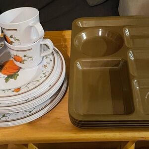 Melamine Dinnerware Set with Brown Trays